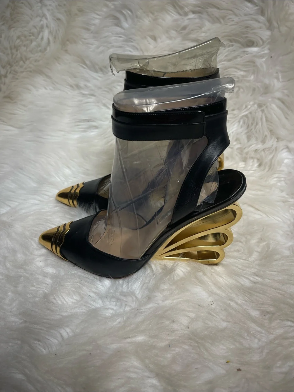 Nicholas Kirwood leather Black Ankle-Strap Heels Gold tSculpted Heel EU SZ 37.5